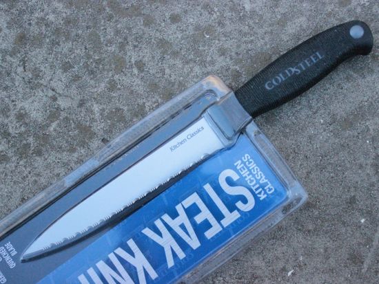 Кухонный нож с серрейторной заточкой Cold Steel 59KSSZ