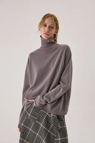 Oversized turtleneck plaid mini