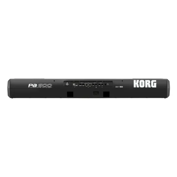 Korg Pa600