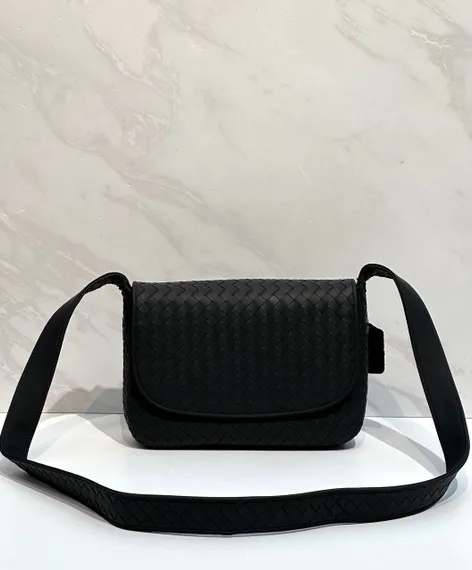 Сумка через плечо Bottega Venetta, чёрный