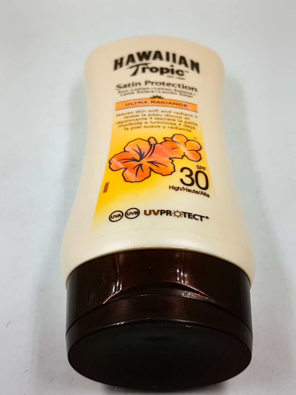 Солнцезащитный лосьон Satin Protection SPF 30, HAWAIIAN TROPIC с натуральными маслами и экстрактами, 180 мл (США)
