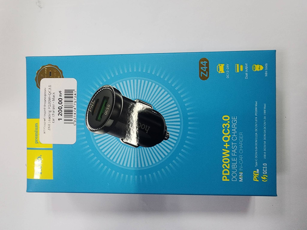 Автомобильное З/У Z44 Leading PD20W+QC3.0 car charger - black