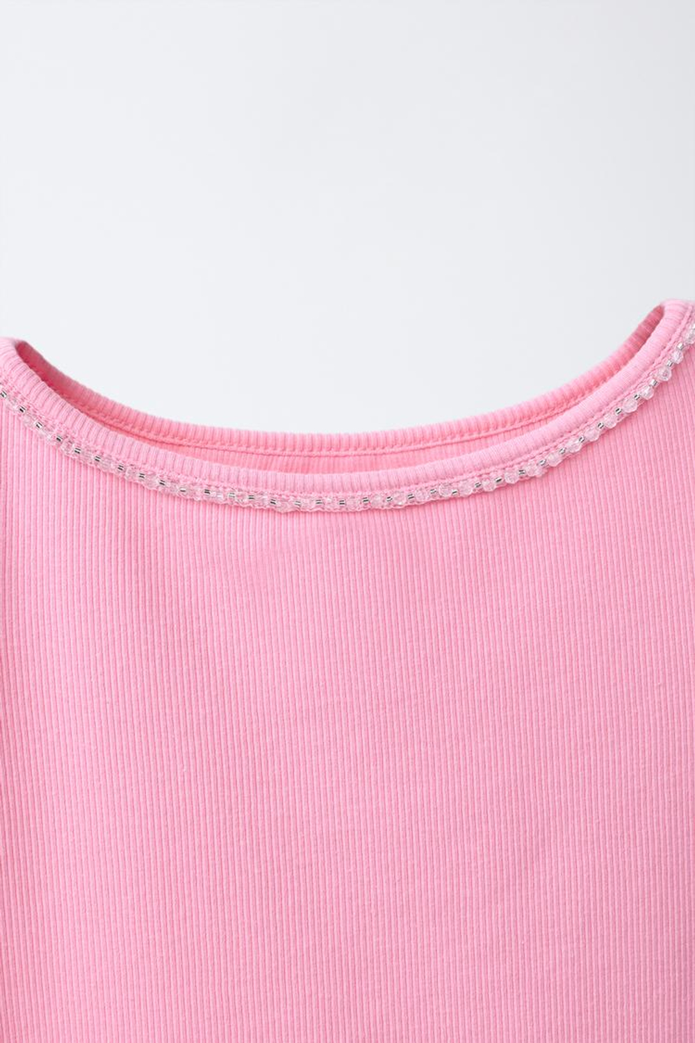 ZARA ФУТБОЛКА В РУБЧИК СО СТРАЗАМИ, РОЗОВЫЙ