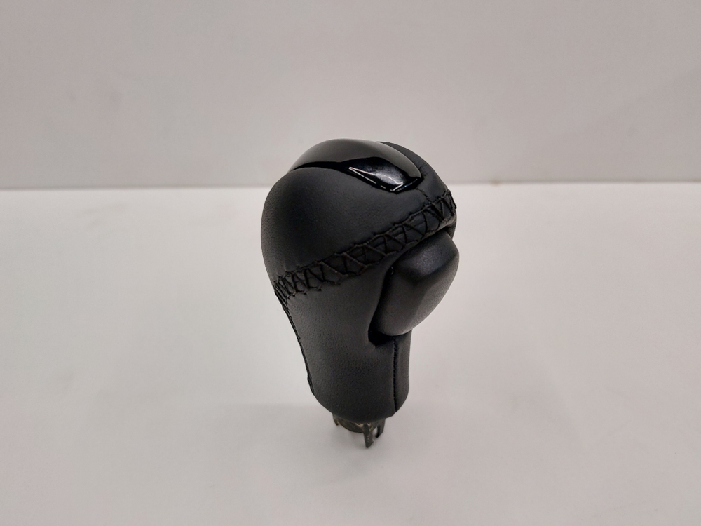 Ручка АКПП черная Infiniti QX70 M37 G37 QX80 QX56 FX37 QX50