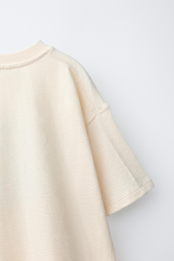ZARA ФУТБОЛКА С ПРИНТОМ, ЭКРЮ