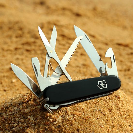 Складной нож Victorinox Мод. Huntsman Black (91 мм) - 15 функций