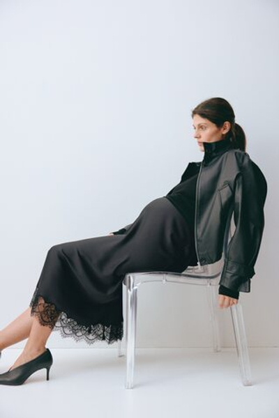 MAMA Атласная юбка с кружевной лентой - H&M