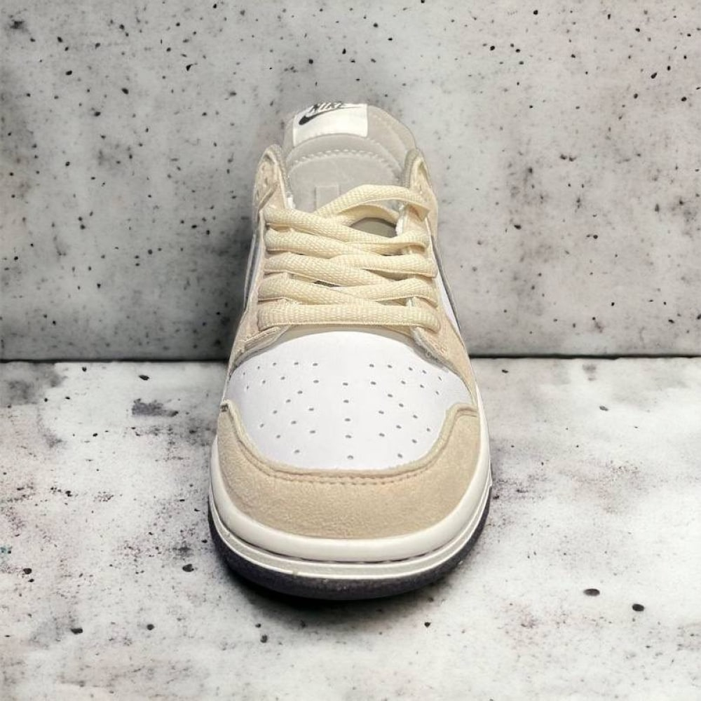 Nike SB Dunk Low • Cream Gray