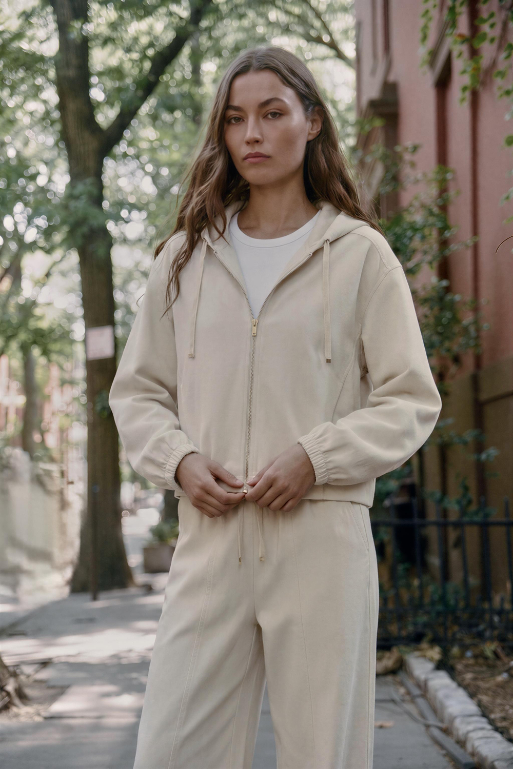 ZARA БОМБЕР С КАПЮШОНОМ, ЭКРЮ