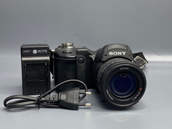 Sony Cyber-shot DSC-F828