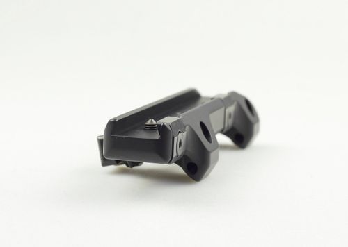 Быстросъемный кронштейн MAK Blaser R8 на LM- призму (50192-40194) с запирающим устройством MAK-Klapphebel