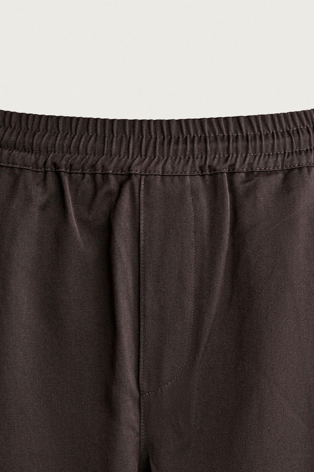 БРЮКИ BALLOON FIT С БОКОВЫМИ ЗАЩИПАМИ — ZARA