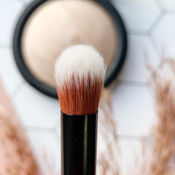 Кисть для хайлайтера Golden Rose HIGHLIGHTER BRUSH
