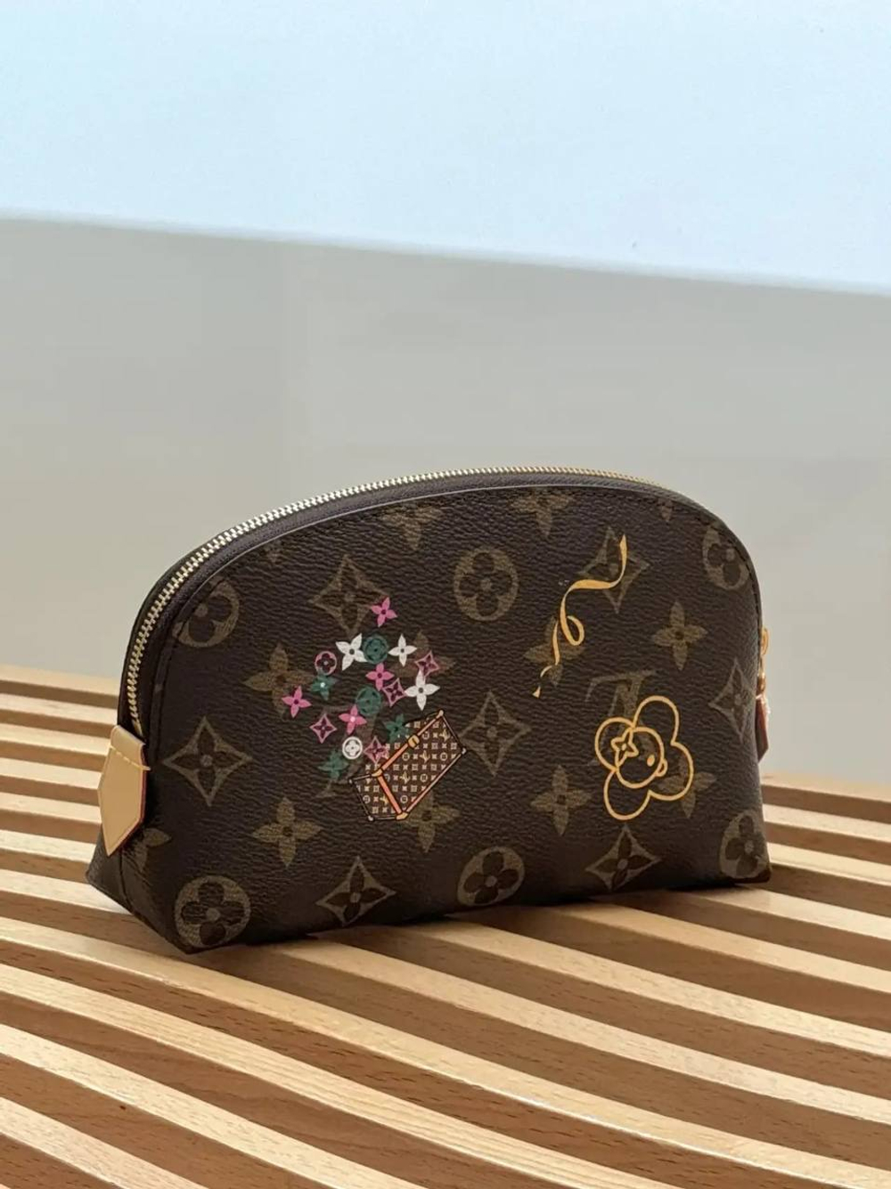 Косметичка Louis Vuitton