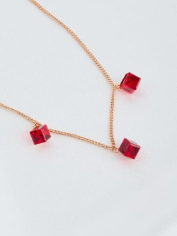 Колье Миражи с красными кристаллами-кубиками Swarovski