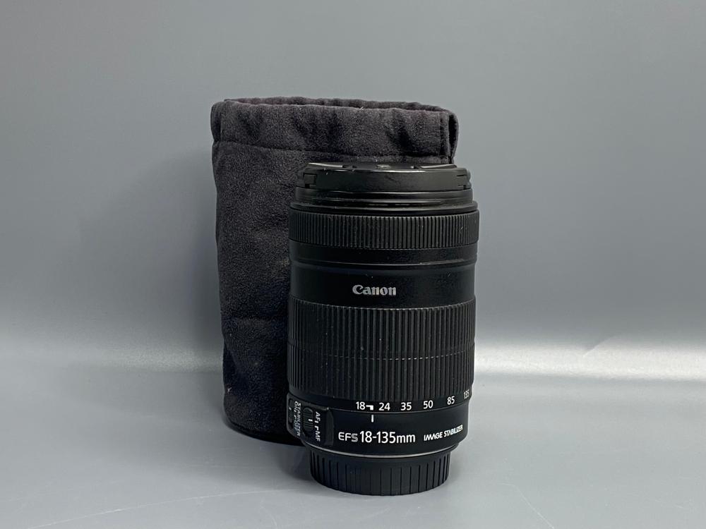 Canon EF-S 18-135mm f/3.5-5.6 IS