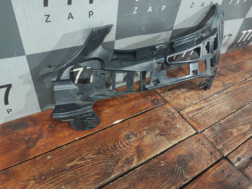 Кронштейн переднего бампера Mercedes C (W205) 14-18 Б/У Оригинал A2058853165