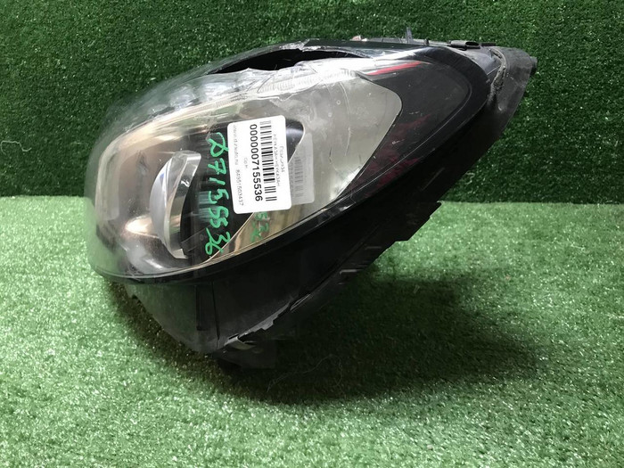 Фара левая Mercedes C W205 (2014-2018) LED