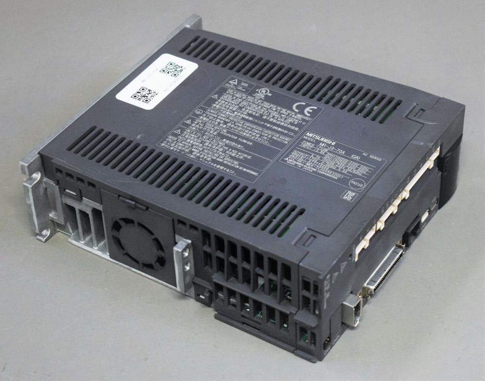 MITSUBISHI MR-J3-70A