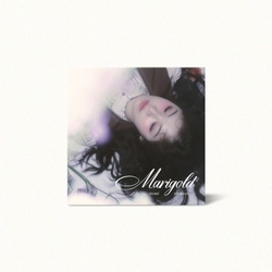Альбом JEONG HYOBEAN - MARIGOLD 1st EP Album