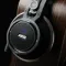 AKG K812