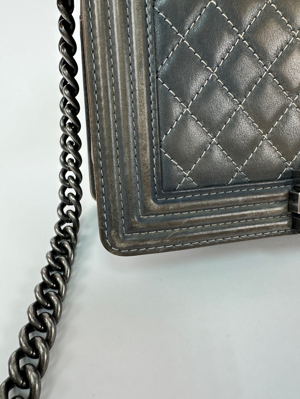 Сумка Chanel Old Medium Aged