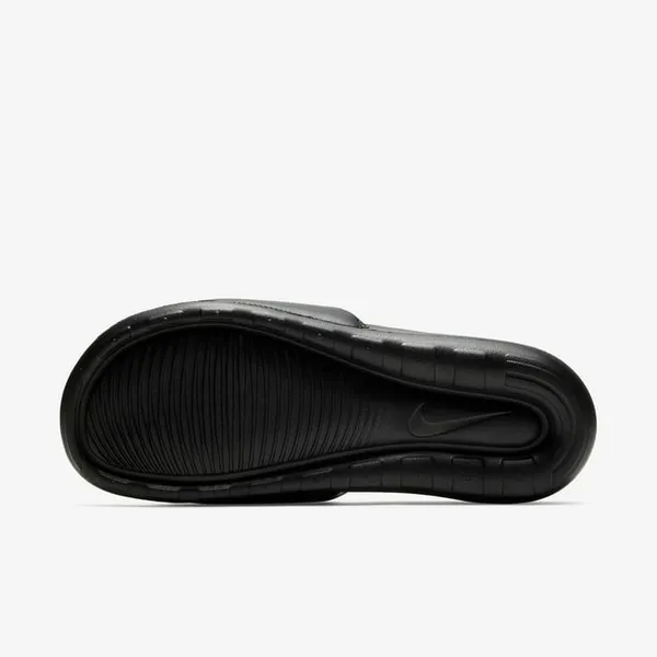 Пантолеты мужские NIKE Victori