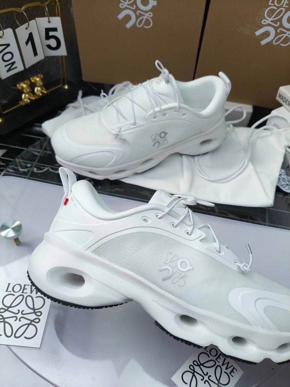 Кроссовки On Running x Loewe Cloudsolo