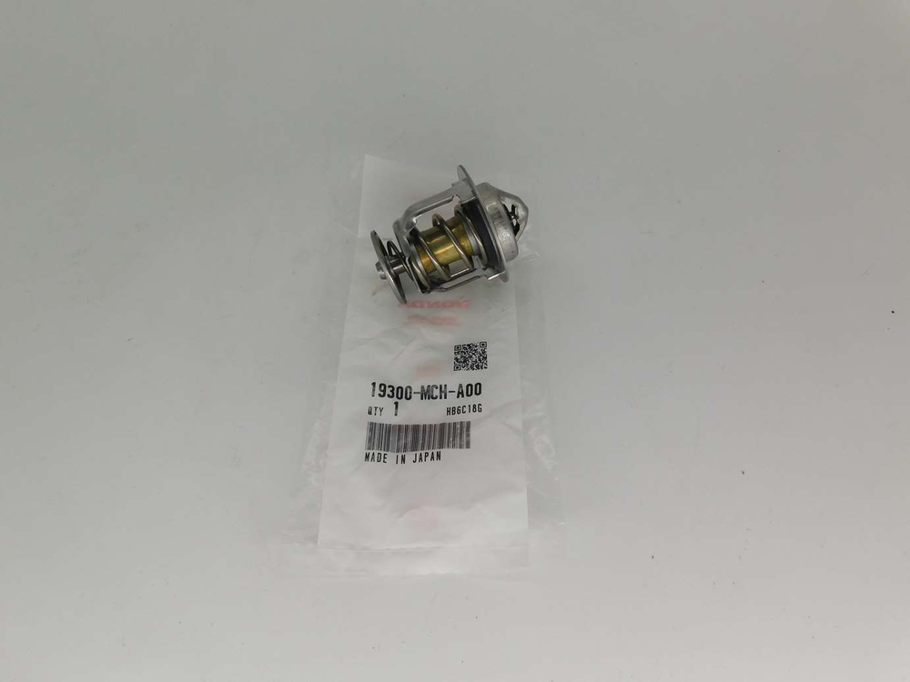 Термостат Honda XL700V VT750 VT1300 DN-01 VTX1800 19300-MCH-A00