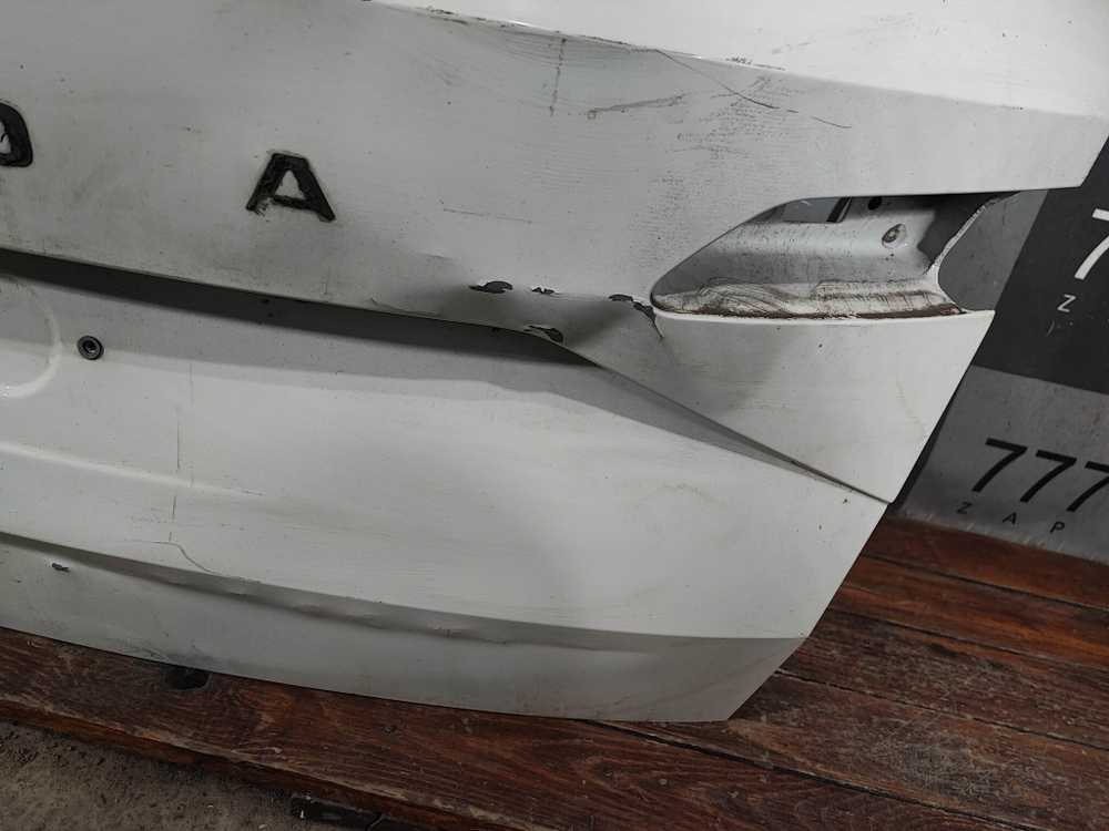 Крышка багажника Skoda Karoq 17-нв Б/У Оригинал 57A827023A