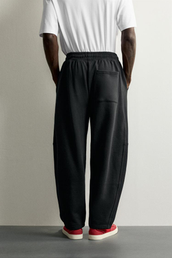 ZARA БАЗОВЫЕ БРЮКИ-ДЖОГГЕРЫ BALLOON FIT, ЧЕРНЫЙ
