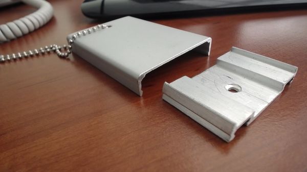 Что нужно знать про алюминиевый наличник для дверей Что нужно знать про алюминиевый наличник для дверей