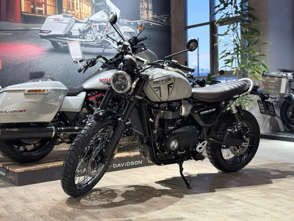 TRIUMPH SCRAMBLER 1200 X 2024