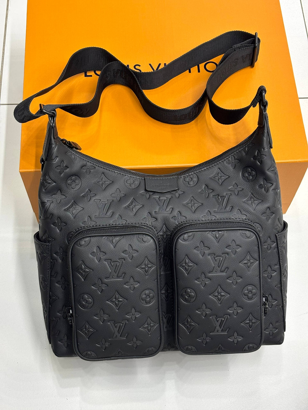 Сумка через плечо Louis Vuitton Bolso hobo Cargo