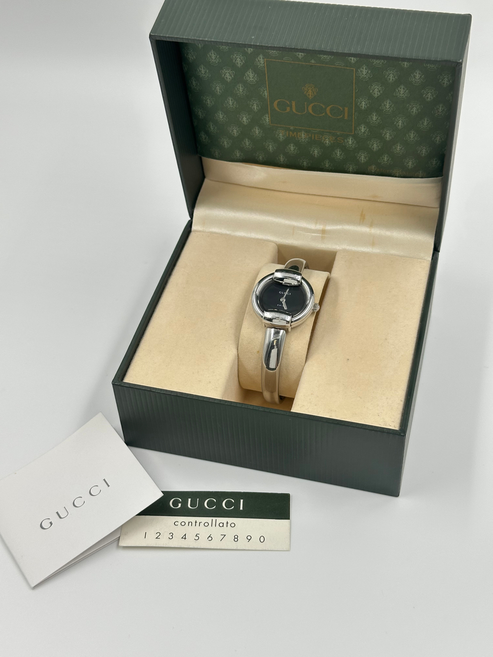Часы Gucci 1400L
