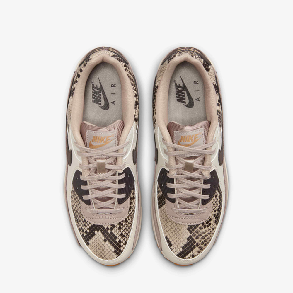 Кроссовки женские NIKE W AIR MAX 90 AMD