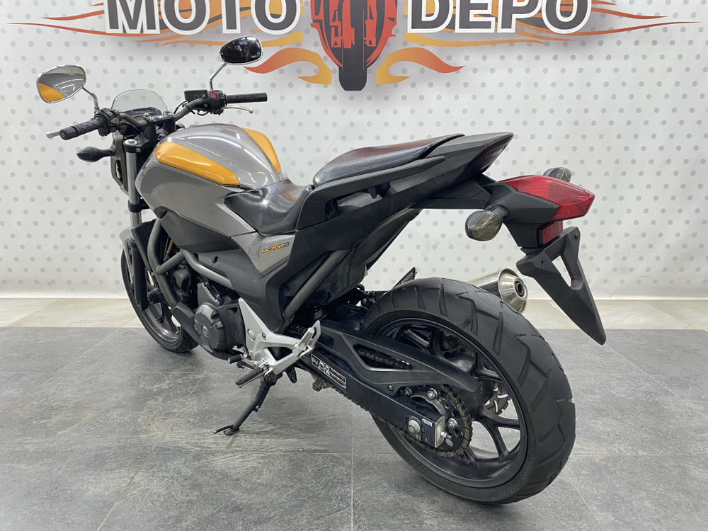 Honda NC700S , 2012