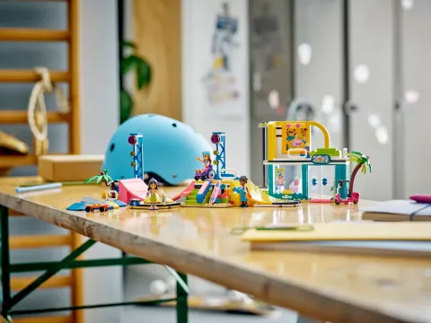 Конструктор LEGO Friends 41751 Скейт-парк