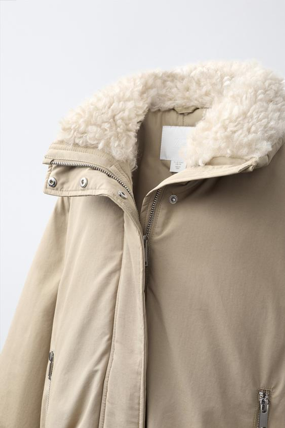 ZARA КУРТКА ИЗ ИСКУССТВЕННОГО МЕХА, ЦВЕТ СЛОНОВОЙ КОСТИ