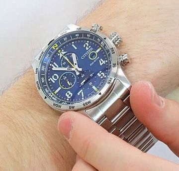 Наручные часы Citizen CA0790-83L