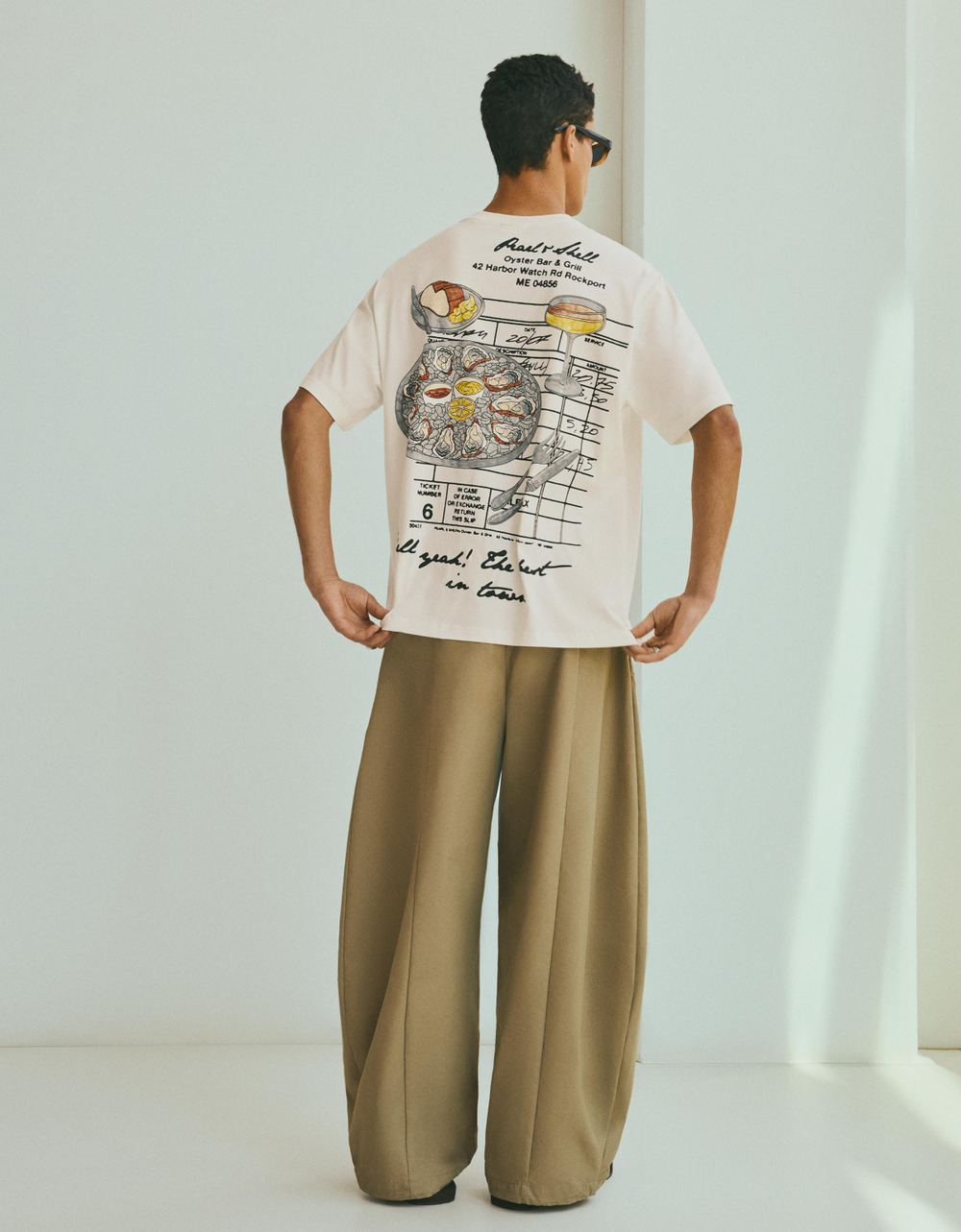 Мужская футболка relaxed fit с принтом, арт. 2585/071 - BERSHKA