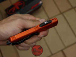 Нож Microtech Ultratech Helhound H/E - оранжевая рукоять, черный клинок RK-363
