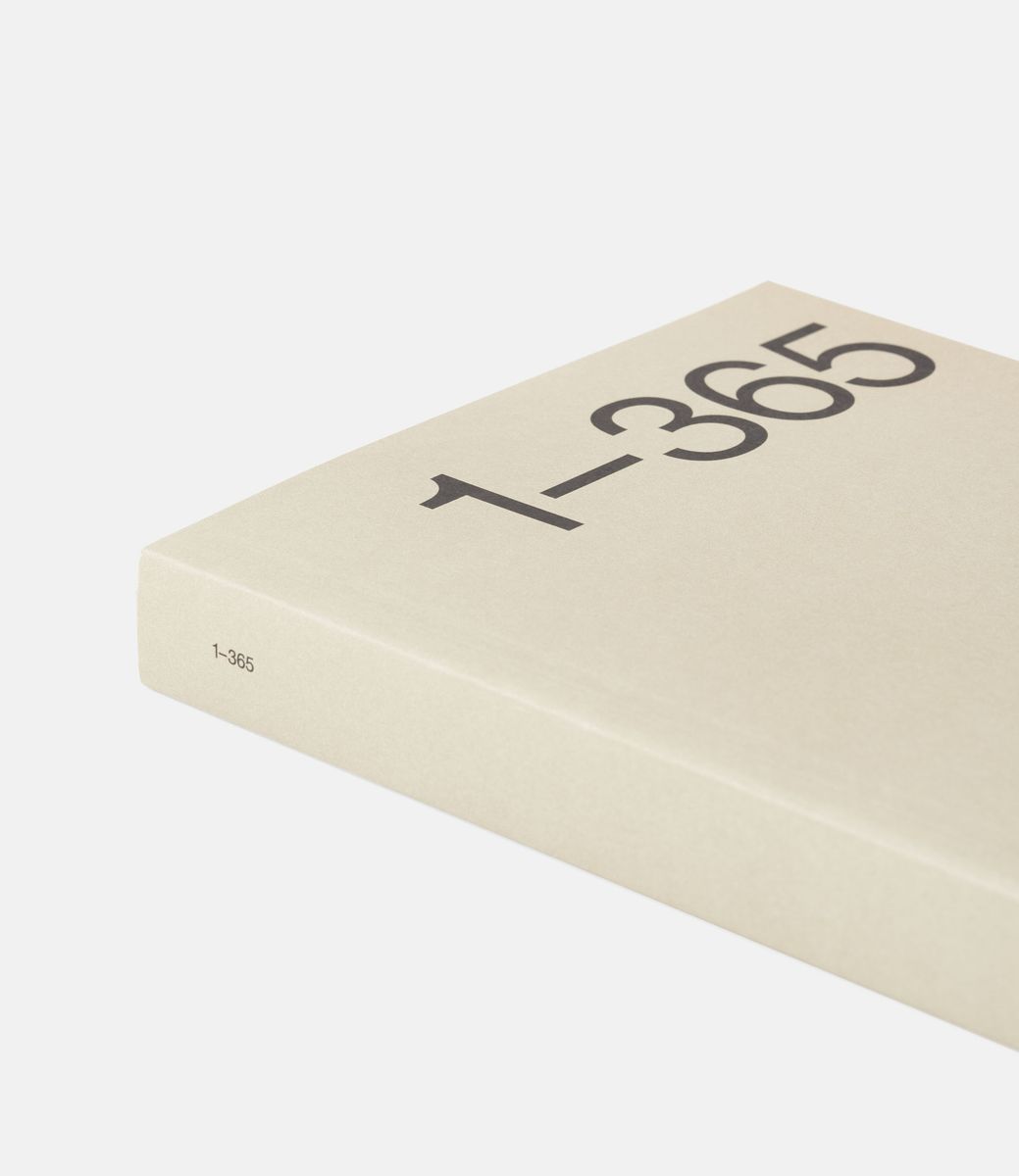 Marjolein Delhaas Journal 365 Concrete — блокнот на год