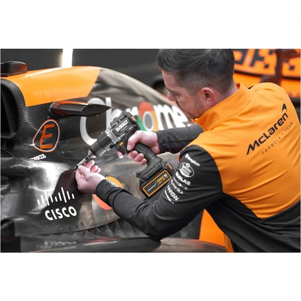 Дрель-шуруповерт DeWalt DCD85MP2T-QW