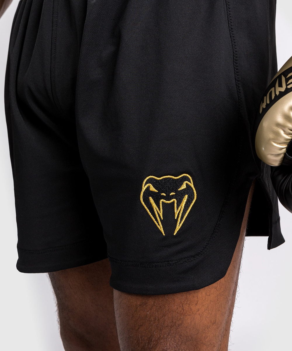 Шорты боксерские Venum Classic Black/Gold