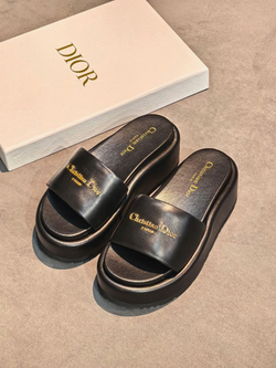 Сабо Christian Dior