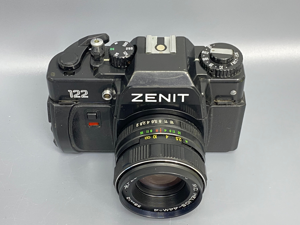 Zenit 122 + MC Helios-44M-4
