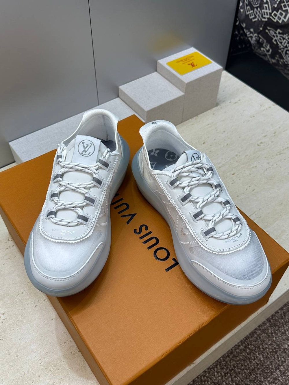 Кроссовки Louis Vuitton