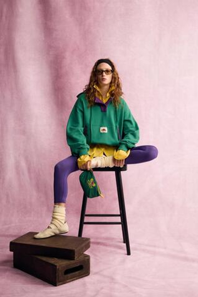 ТОЛСТОВКА С КОНТРАСТНЫМ КАПЮШОНОМ FRUIT OF THE LOOM™ — ZARA