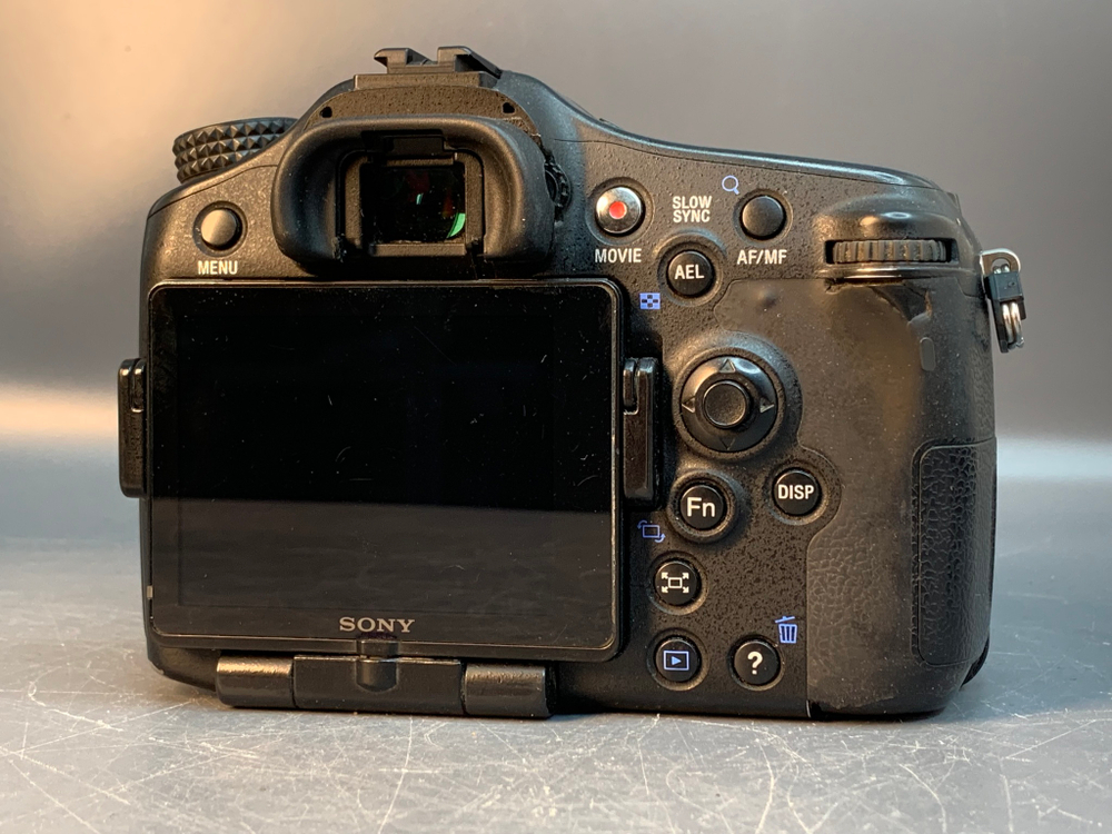 Sony A77, 100048 кадров пробега